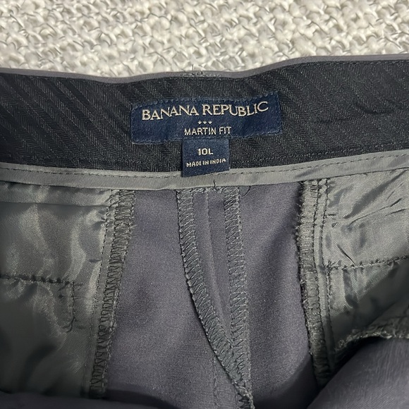 Banana Republic Dress Pants - Picture 4 of 9